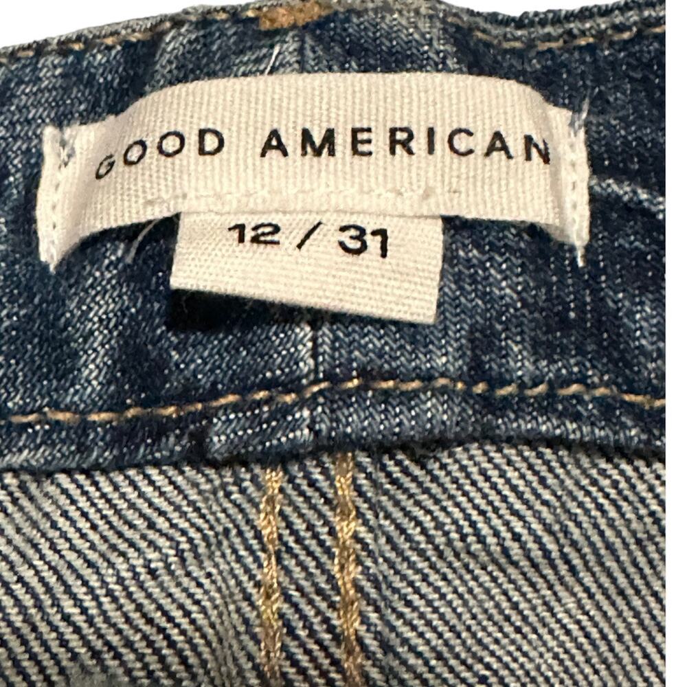 Good American Good Classic Fit Denim Jeans - Picture 4 of 6